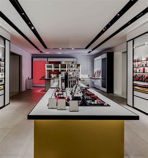 beauty boutique chanel|list of chanel boutiques.